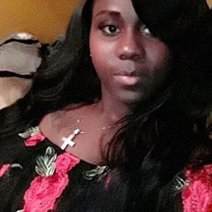 Meet your Posher, Blossom